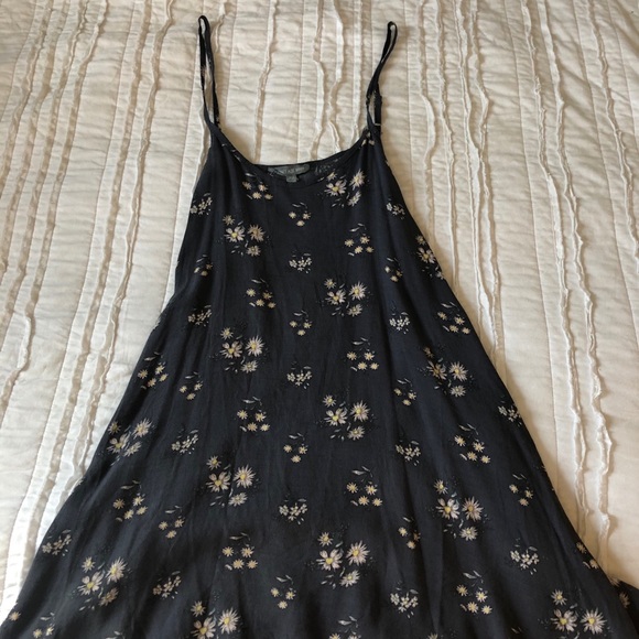 American Eagle Outfitters Dresses & Skirts - floral dress